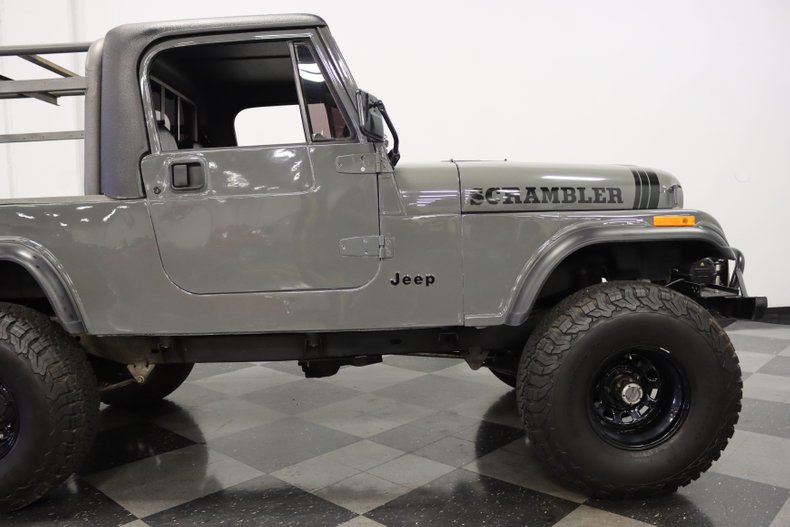 Jeep-Cj8-scrambler-1985-Gray-Black-35