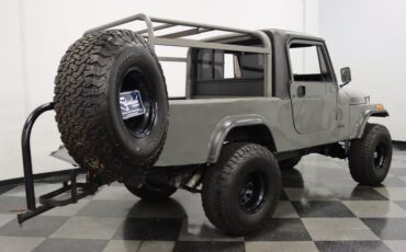 Jeep-Cj8-scrambler-1985-Gray-Black-40