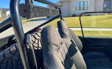 Jeep-Commando-1968-Black-22