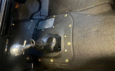 Jeep-Commando-1968-Black-3
