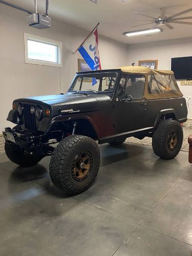 Jeep-Commando-1968-Black-8