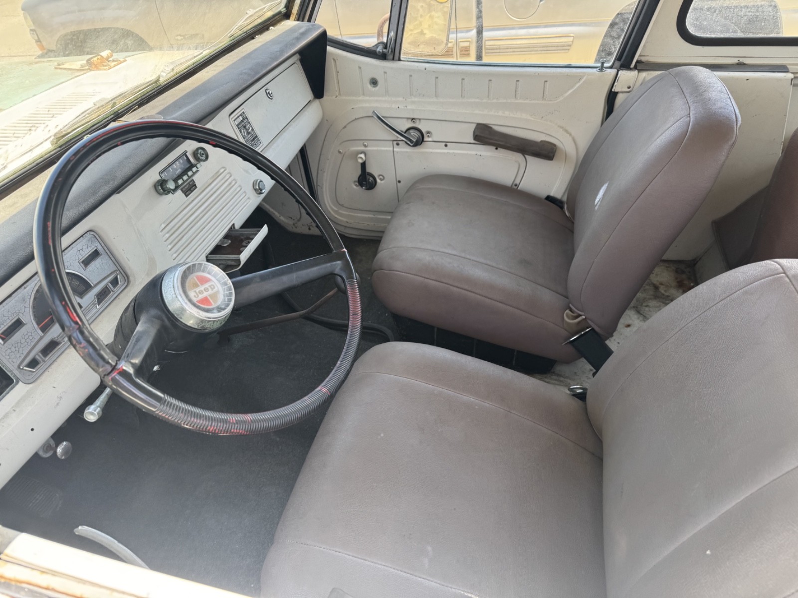 Jeep-Commando-1968-SUV-10