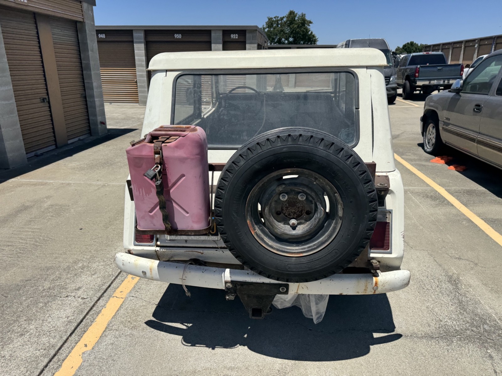 Jeep-Commando-1968-SUV-4