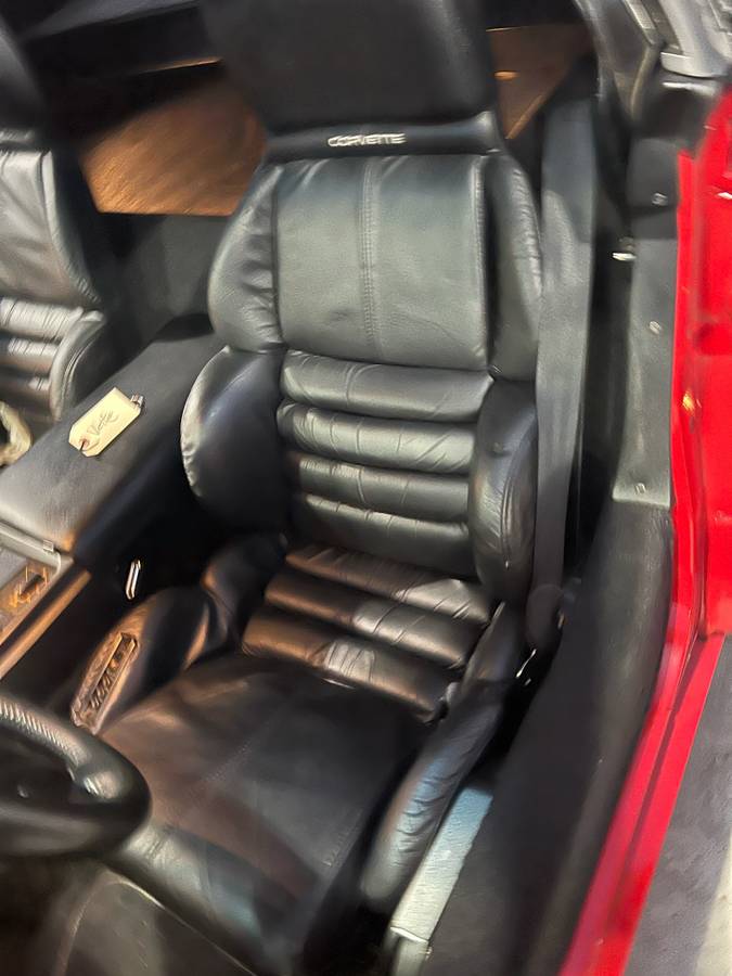 Jeep-Corvette-1992-17