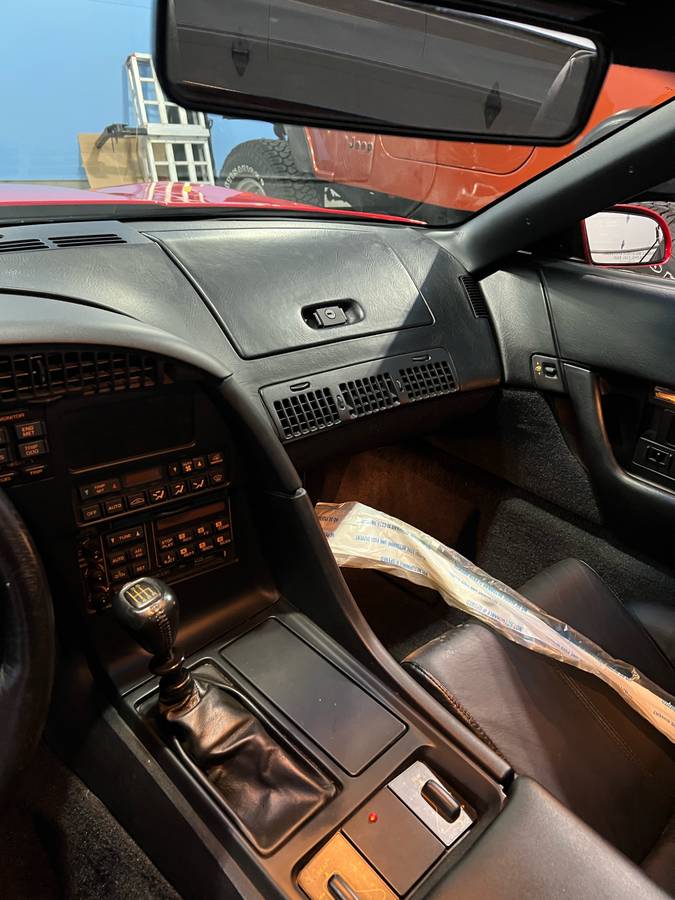 Jeep-Corvette-1992-22
