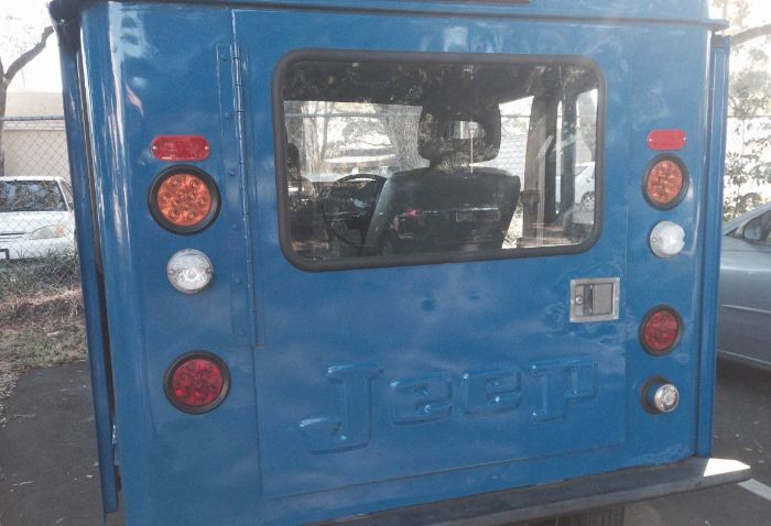 Jeep-Dj5-1976-Blue-2
