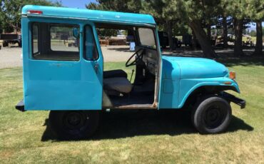 Jeep-Dj5-1982-3