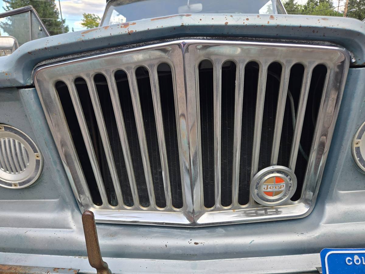 Jeep-Gladiator-1966-blue-12