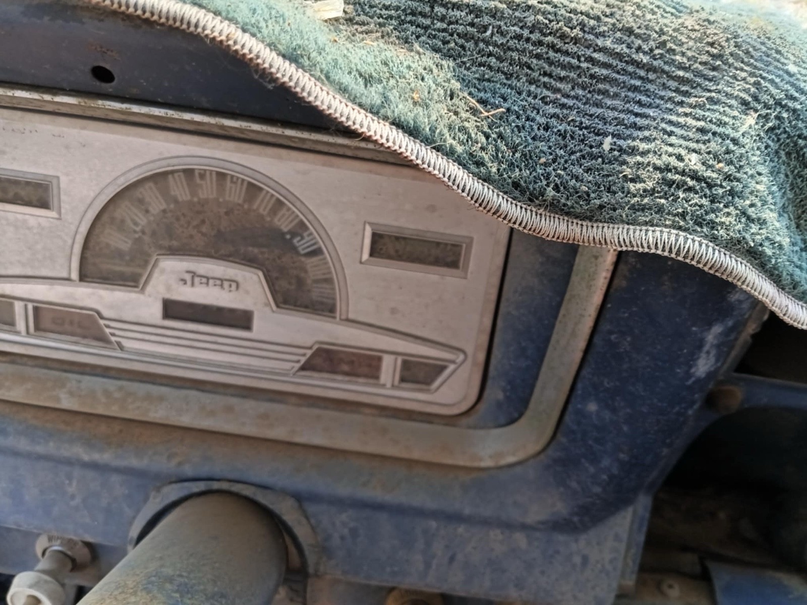 Jeep-Gladiator-1971-10