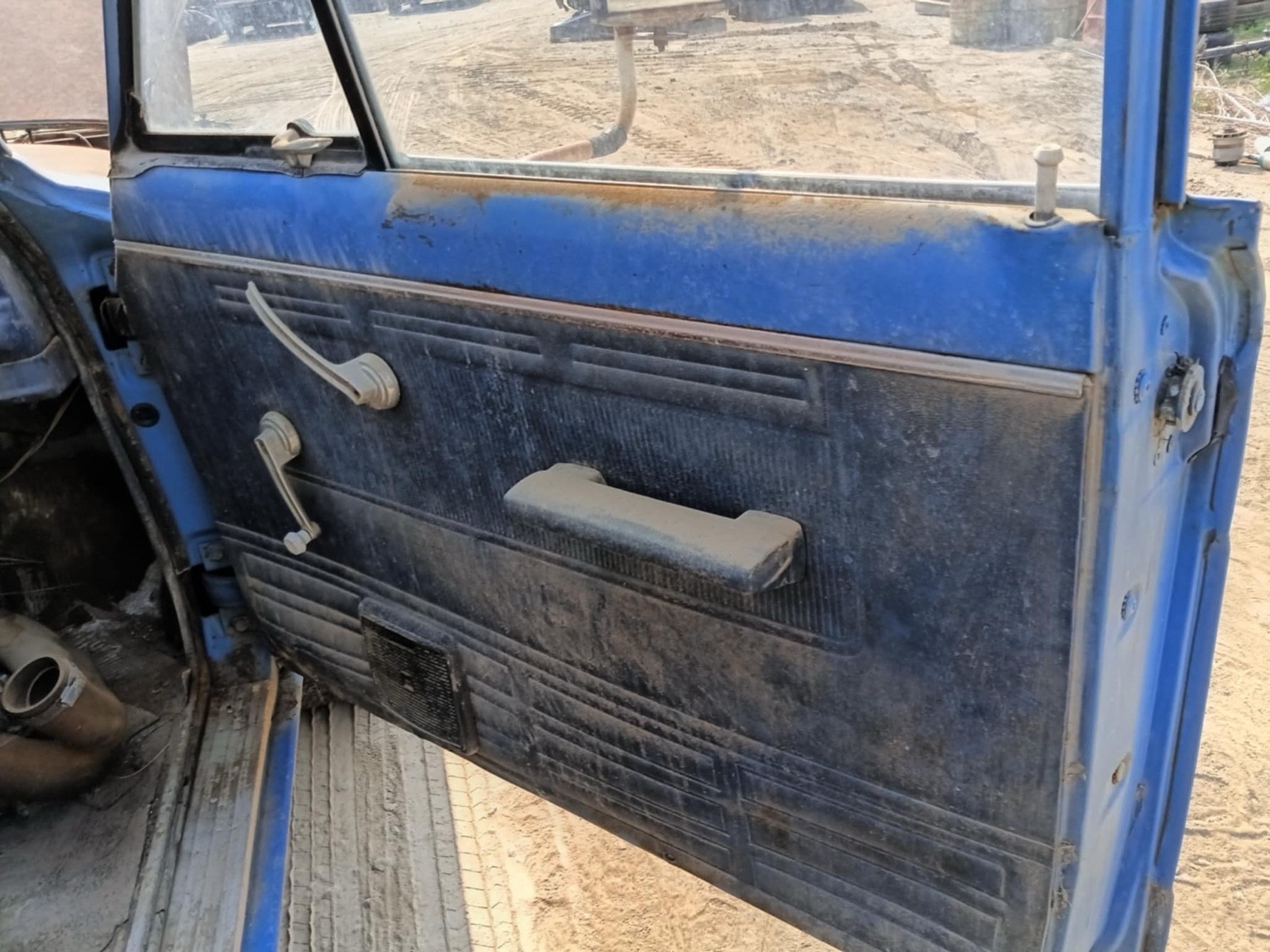 Jeep-Gladiator-1971-14