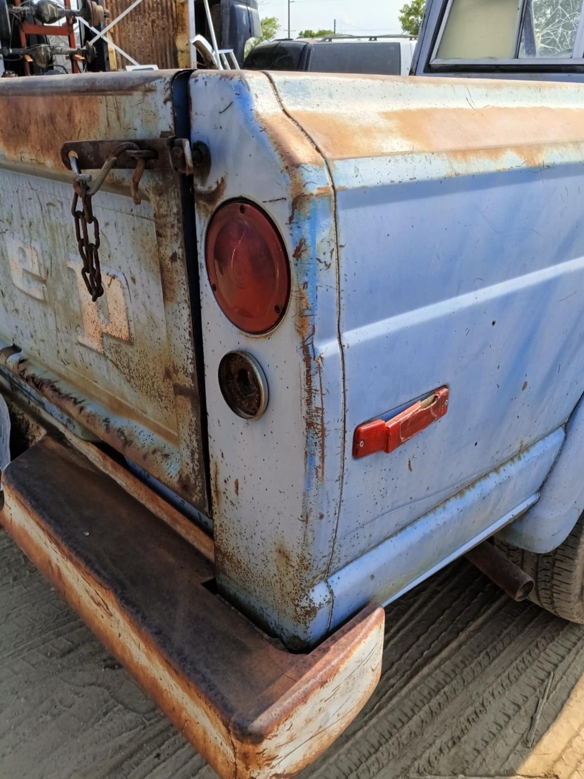 Jeep-Gladiator-1971-4