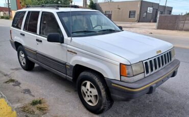 Jeep-Grand-cherokee-1994-White-Tan