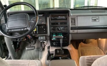 Jeep-Grand-cherokee-1995-Black-1
