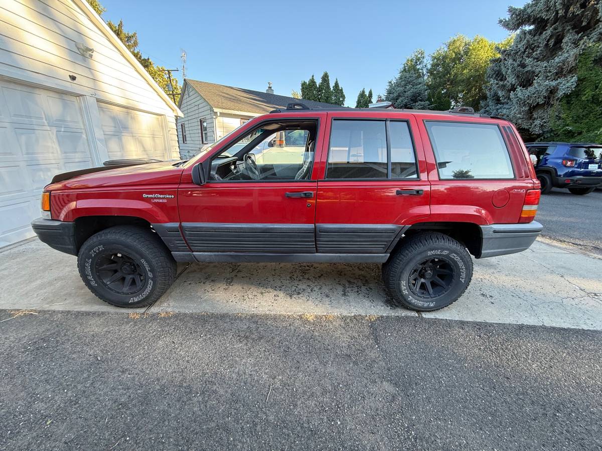 Jeep-Grand-cherokee-laredo-1993-red-1