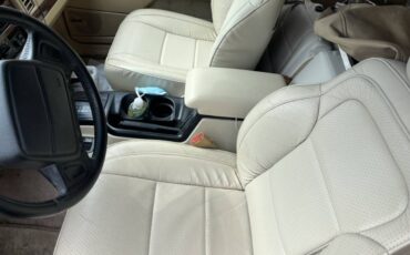 Jeep-Grand-cherokee-limited-1994-black-10