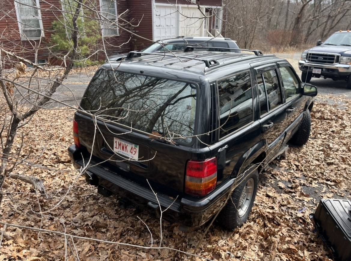 Jeep-Grand-cherokee-limited-1994-black-3