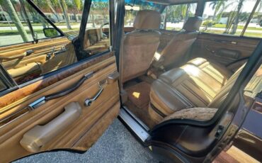 Jeep-Grand-wagoneer-1985-Brown-Beige-13