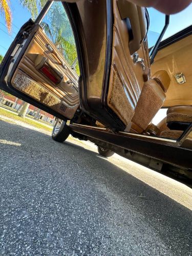 Jeep-Grand-wagoneer-1985-Brown-Beige-6