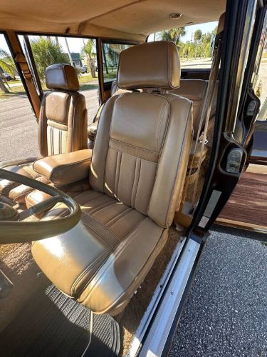 Jeep-Grand-wagoneer-1985-Brown-Beige-9