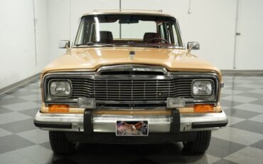 Jeep-Grand-wagoneer-1985-Champagne-Metallic-Garnet-Red-19