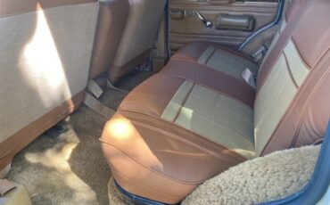 Jeep-Grand-wagoneer-1985-Tan-Brown-6