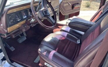 Jeep-Grand-wagoneer-1987-SilverGrey-Cordova-13