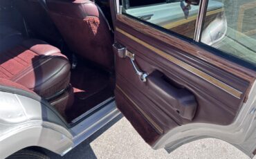 Jeep-Grand-wagoneer-1987-SilverGrey-Cordova-19