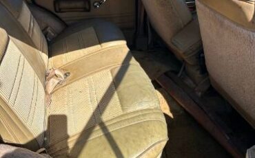 Jeep-Grand-wagoneer-1988-Brown-1