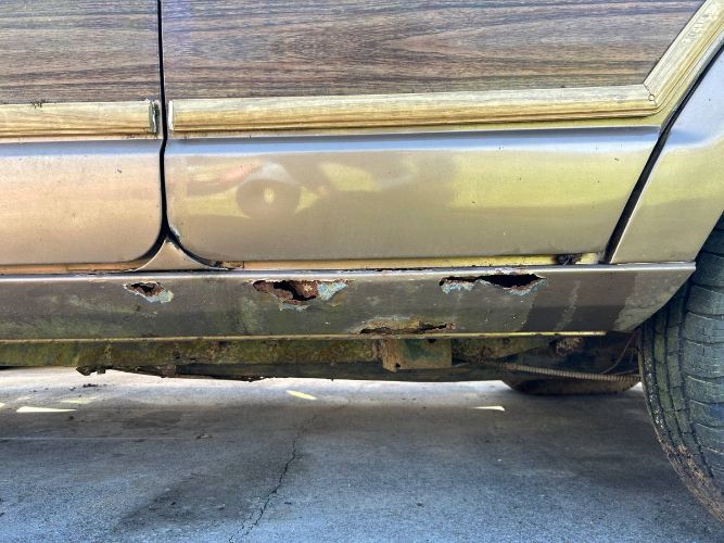 Jeep-Grand-wagoneer-1988-Brown-8