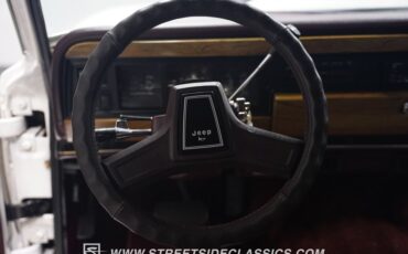 Jeep-Grand-wagoneer-1988-White-Maroon-15