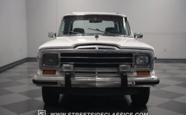 Jeep-Grand-wagoneer-1988-White-Maroon-21