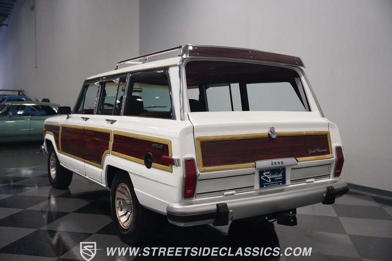 Jeep-Grand-wagoneer-1988-White-Maroon-26