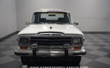 Jeep-Grand-wagoneer-1988-White-Maroon-34