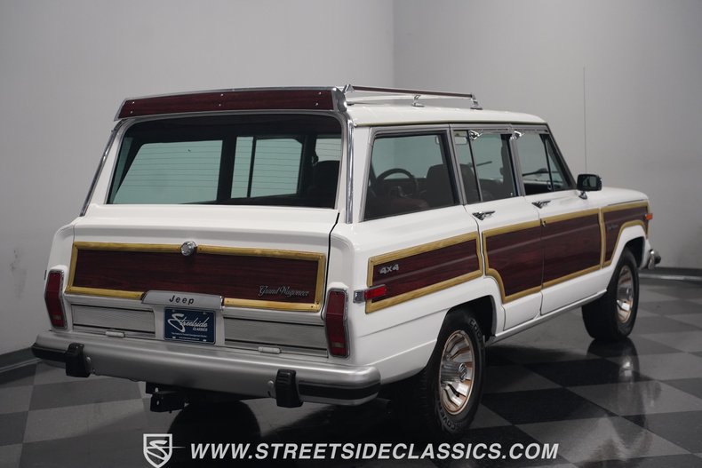 Jeep-Grand-wagoneer-1988-White-Maroon-38