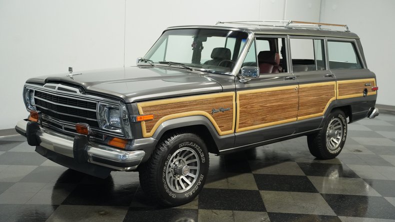 Jeep-Grand-wagoneer-1989-Gray-Metallic-Maroon-13