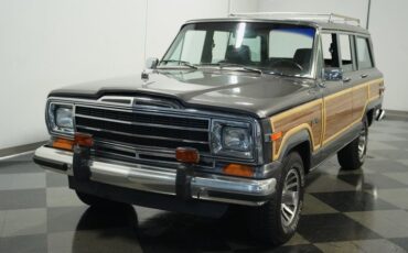 Jeep-Grand-wagoneer-1989-Gray-Metallic-Maroon-23