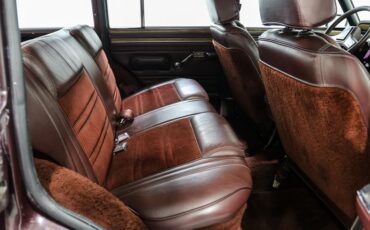 Jeep-Grand-wagoneer-1989-Maroon-Maroon-18