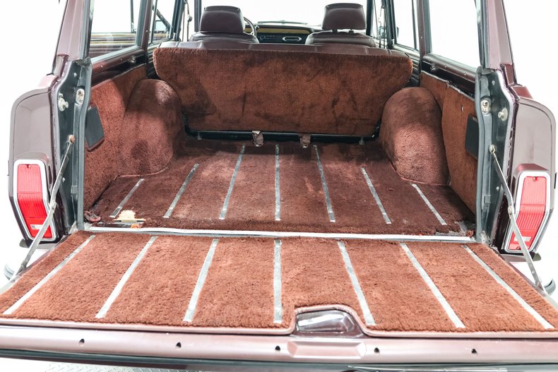 Jeep-Grand-wagoneer-1989-Maroon-Maroon-25