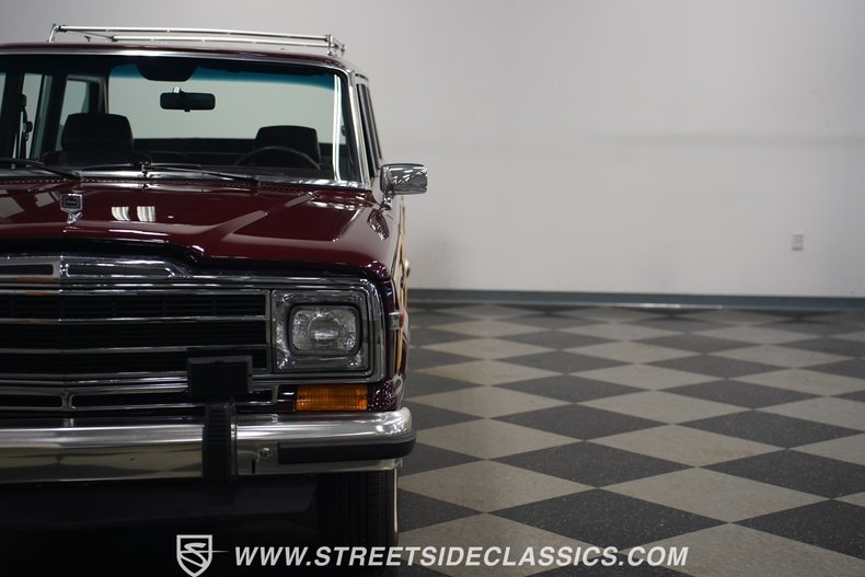 Jeep-Grand-wagoneer-1989-Maroon-Maroon-26