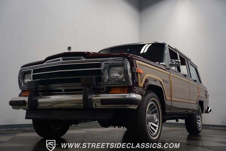 Jeep-Grand-wagoneer-1989-Maroon-Maroon-27