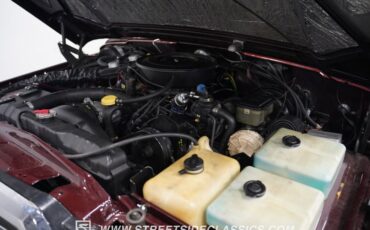 Jeep-Grand-wagoneer-1989-Maroon-Maroon-37