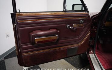 Jeep-Grand-wagoneer-1989-Maroon-Maroon-39