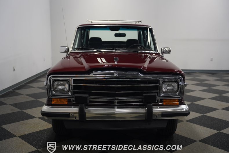 Jeep-Grand-wagoneer-1989-Maroon-Maroon-42