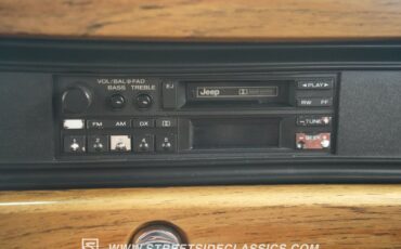 Jeep-Grand-wagoneer-1989-Maroon-Maroon-43