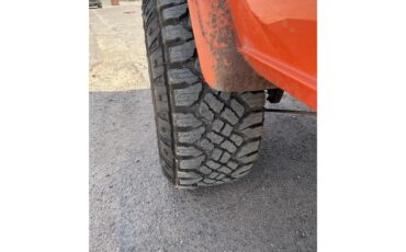 Jeep-J10-1979-Orange-Brown-22