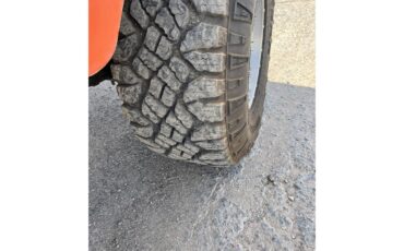 Jeep-J10-1979-Orange-Brown-8