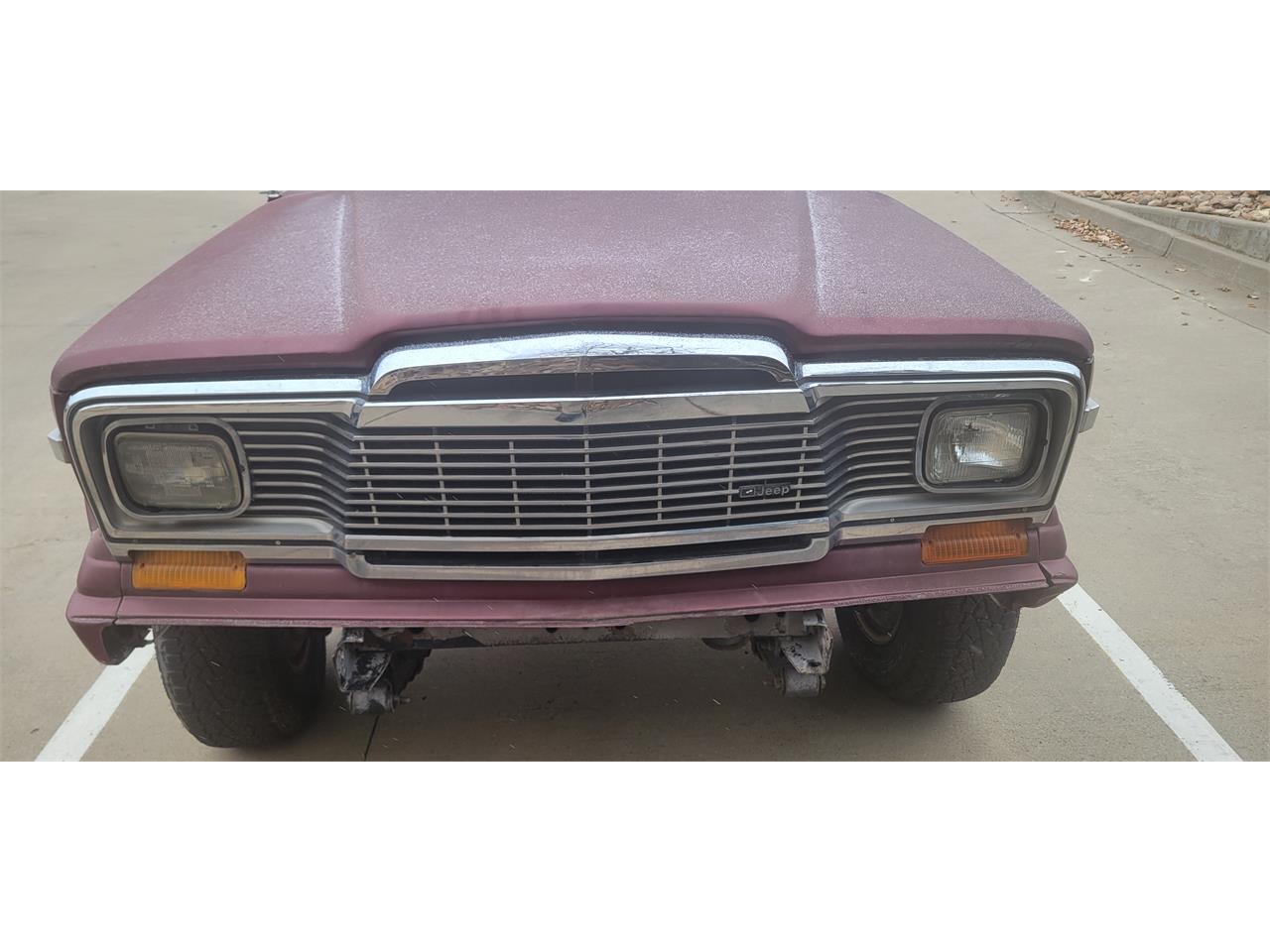 Jeep-J10-1983-Maroon-White-3