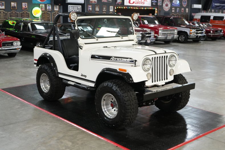 Jeep-Other-1974-White-Black-33