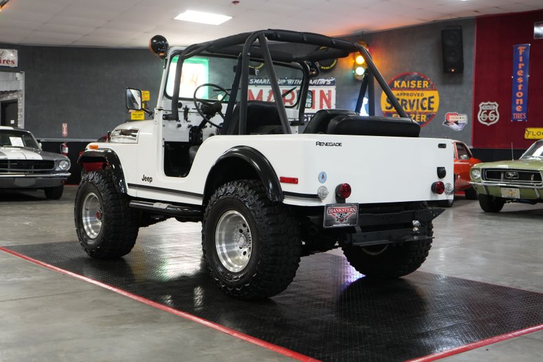 Jeep-Other-1974-White-Black-37