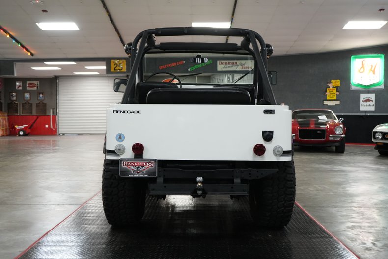 Jeep-Other-1974-White-Black-38